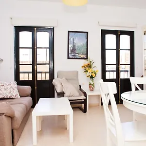 Apartamento ático Al Lado Playa La Caleta, Cádiz